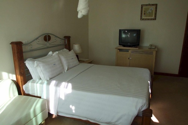 Memory-foam beds, individually decorated, individually furnished, desk