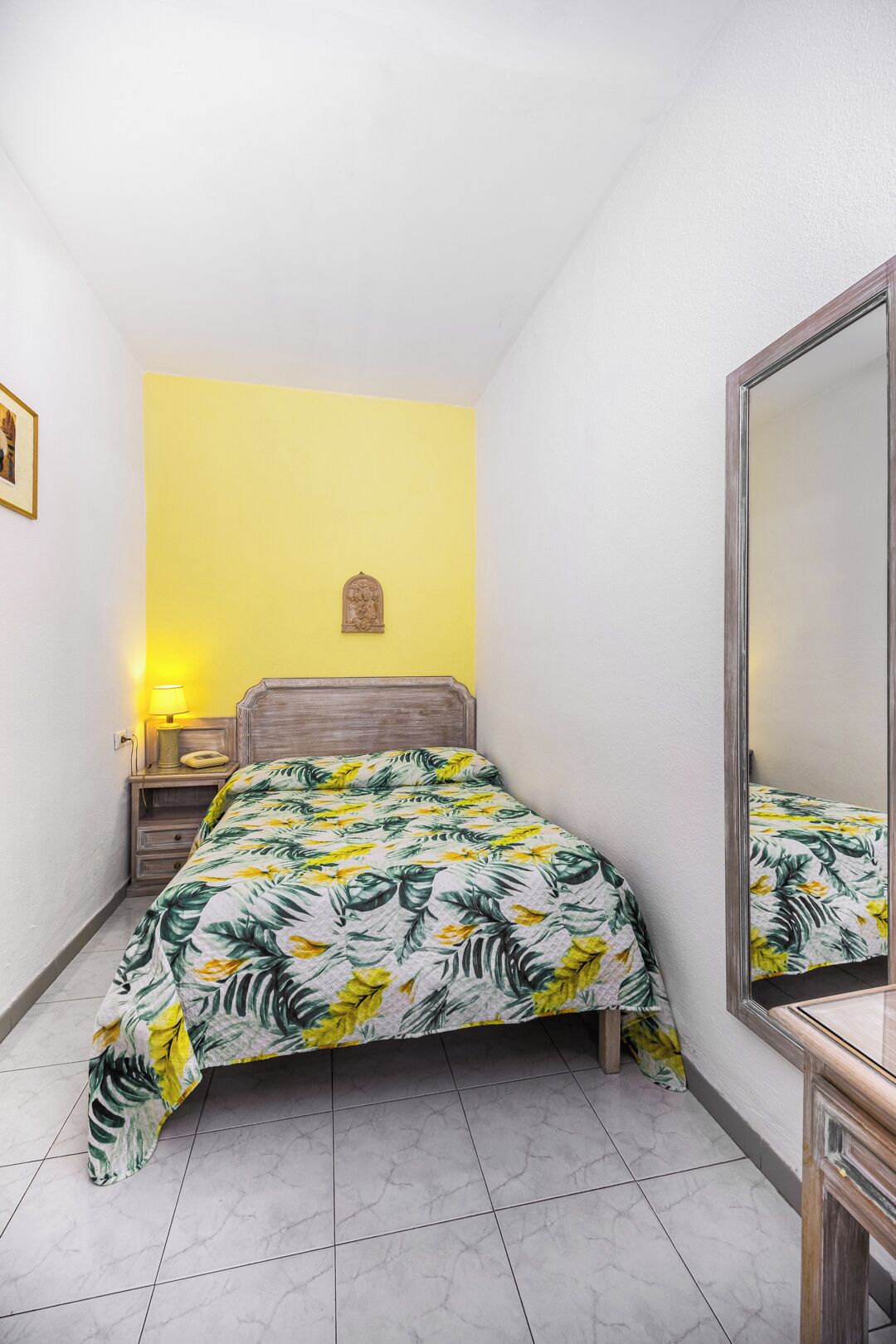 Minibar, in-room safe, desk, soundproofing