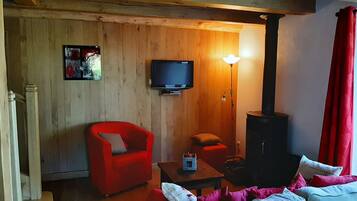 Télévision, chaîne hi-fi