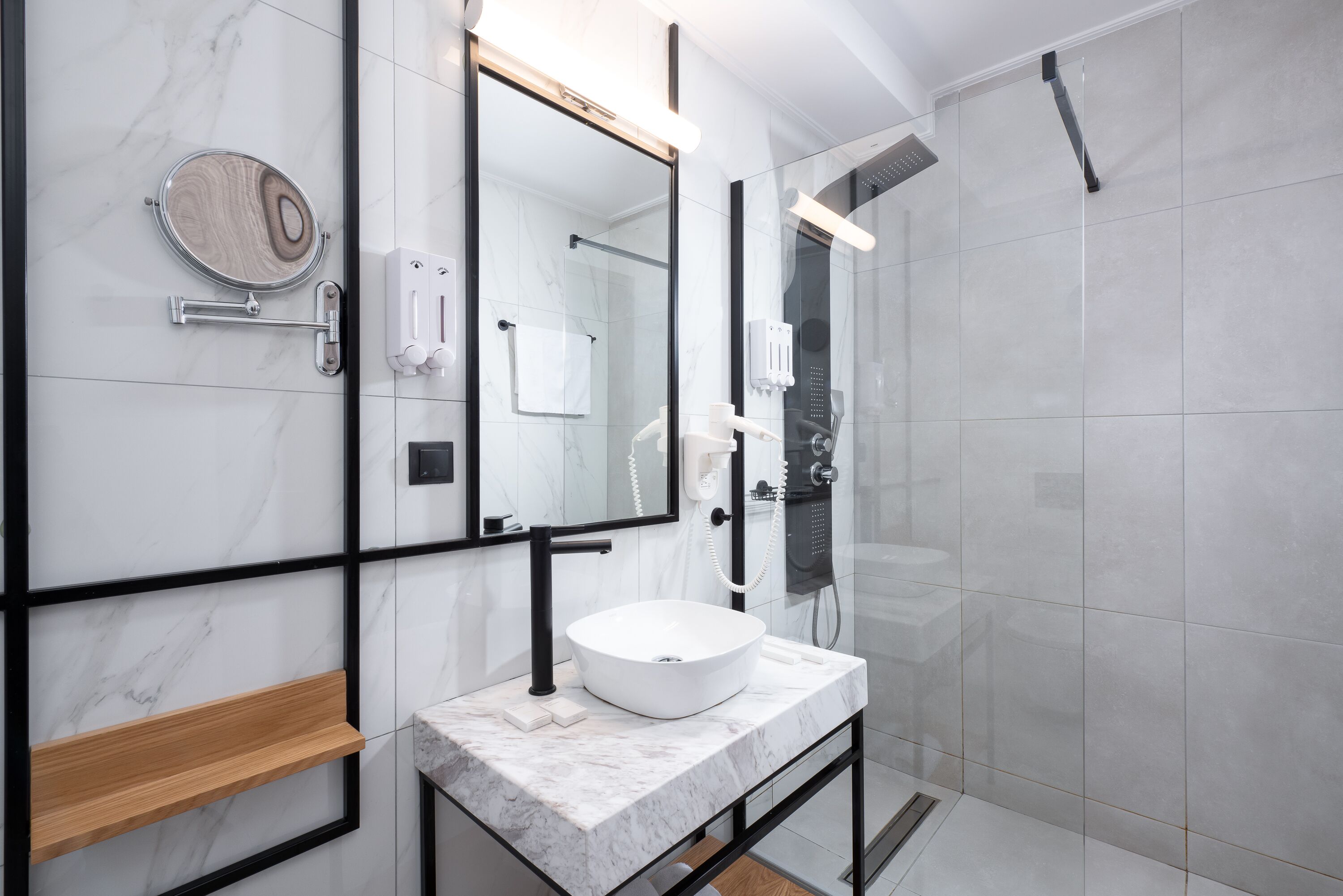 Photo - Enattica Suites