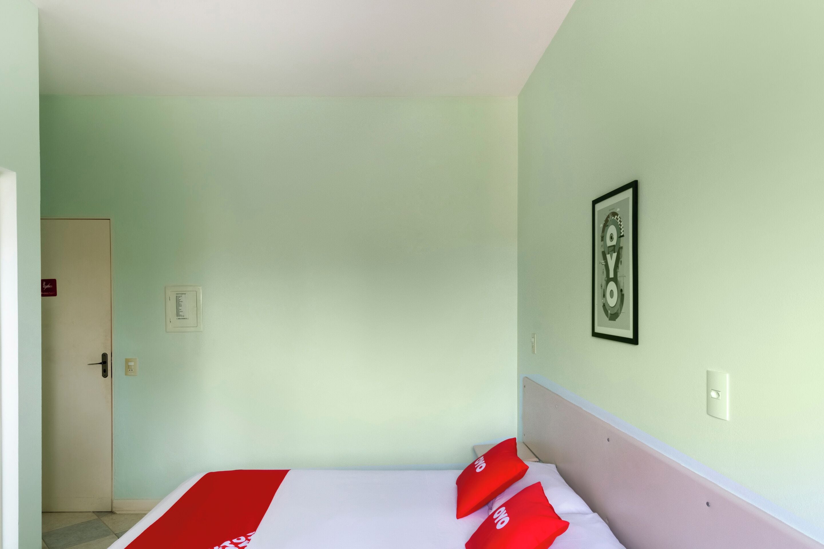 twin room | 1 bedroom, desk, soundproofing, iron/ironing board