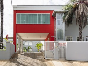 Bagian depan properti