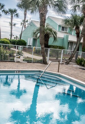 Outdoor pool, a heated pool - Cozy beach townhouse within walking distance to the beach. (Miramar Beach)