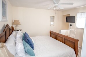 2 sovrum, strykjärn/strykbräda, gratis wi-fi och sängkläder