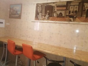Desayuno inglés todos los días (con cargo)