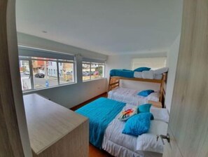 3 bedrooms, WiFi