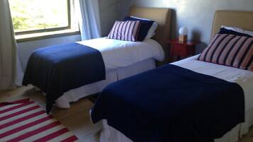 3 Schlafzimmer, BĂŒgeleisen/BĂŒgelbrett, WLAN, BettwĂ€sche