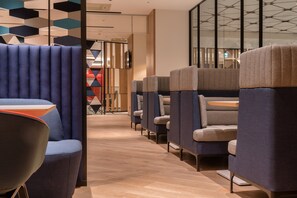 Free daily self-serve breakfast - Holiday Inn Express Chiayi by IHG (Chiayi City)