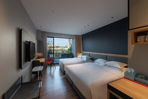 Standard Room, 1 King Bed with Sofa bed, Garden View | Down comforters, in-room safe, desk, laptop workspace