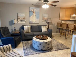 Smart TV, DVD player, table tennis, books