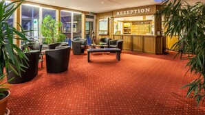 Lobby - Landhotel Zur Linde (Verden)