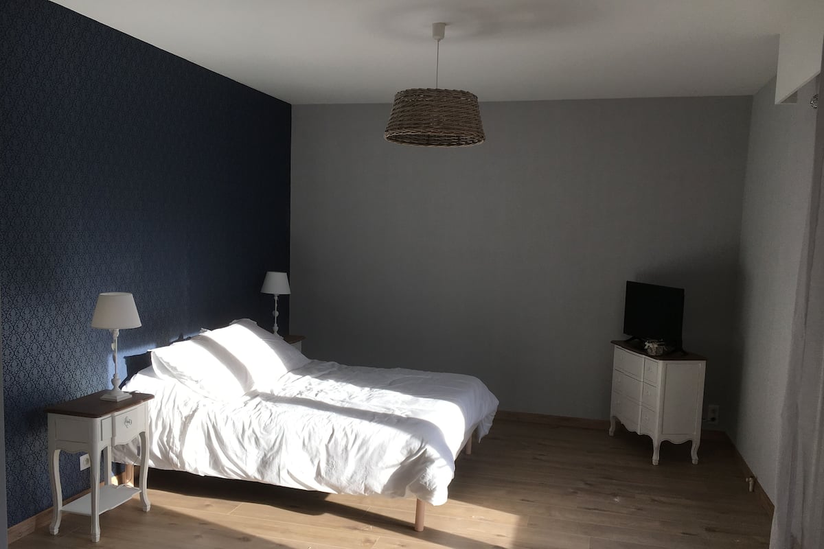 Familieværelse - terrasse (Alexandra) | Premium-sengetøj, mørklægningsgardiner, gratis Wi-Fi, sengetøj
