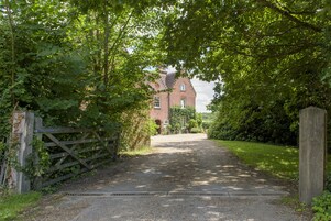 Entrada de la propiedad