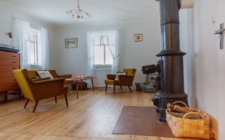 Family House, 4 Bedrooms | Living area