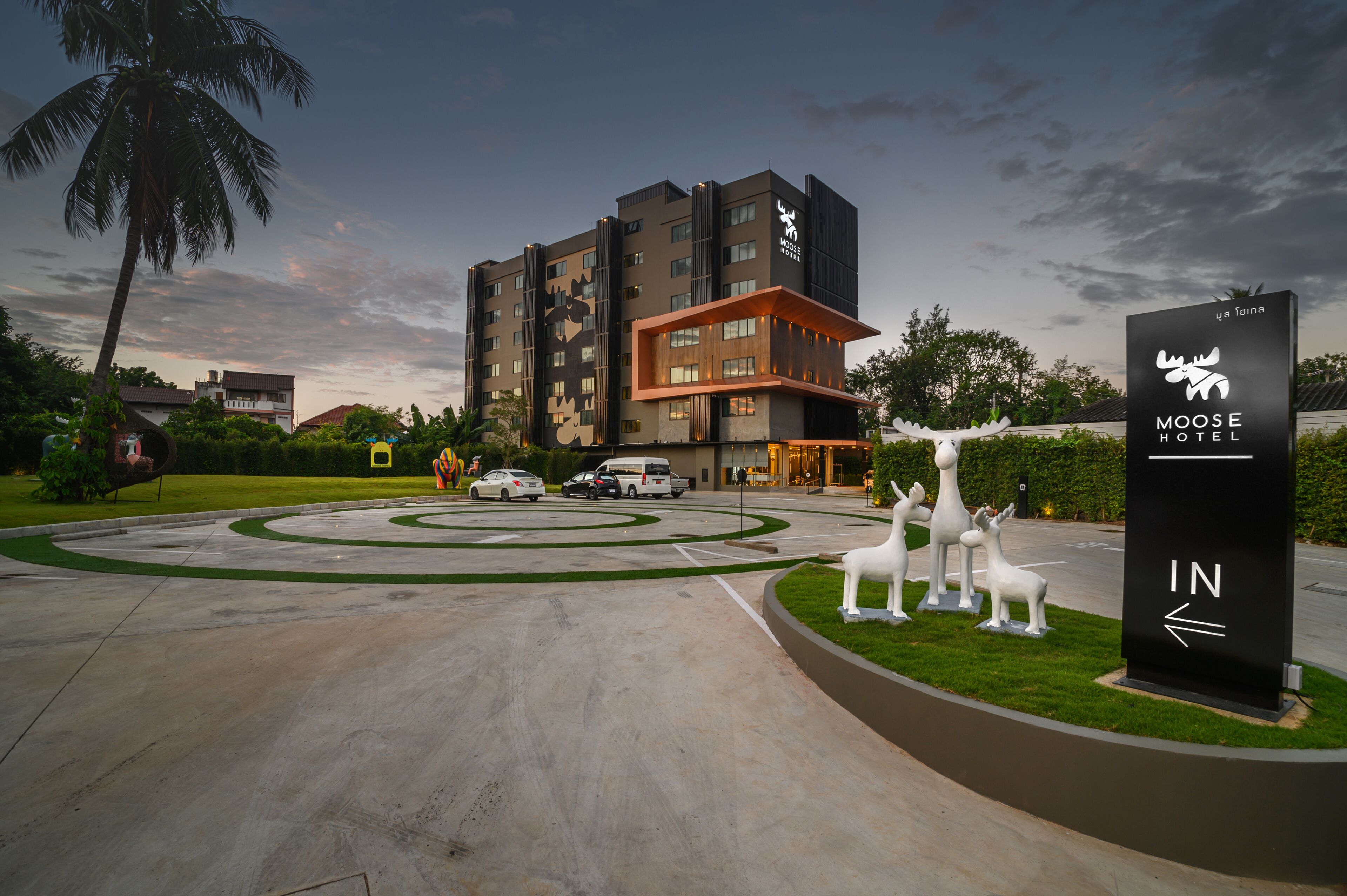 Photo - Moose Hotel Chiangmai