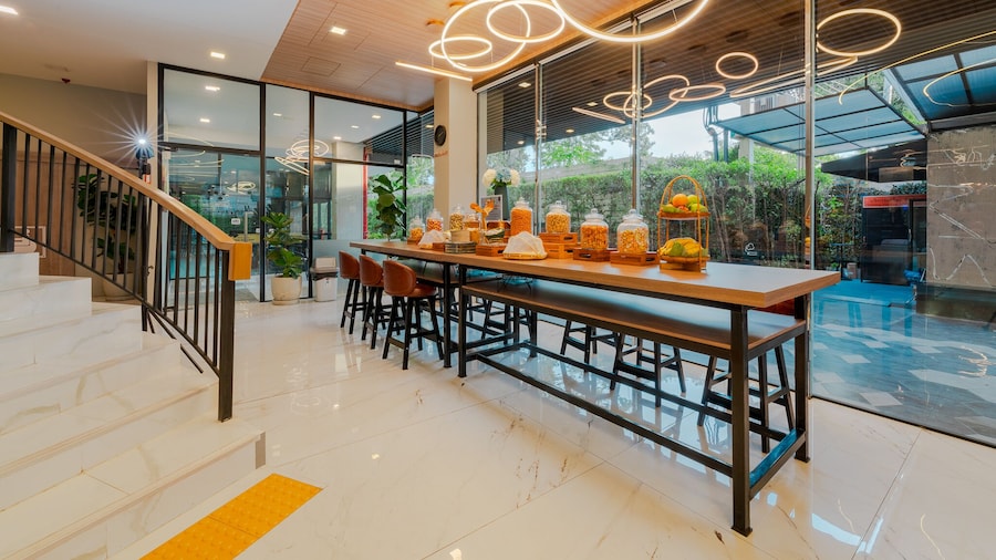 Moose Hotel Chiang Mai