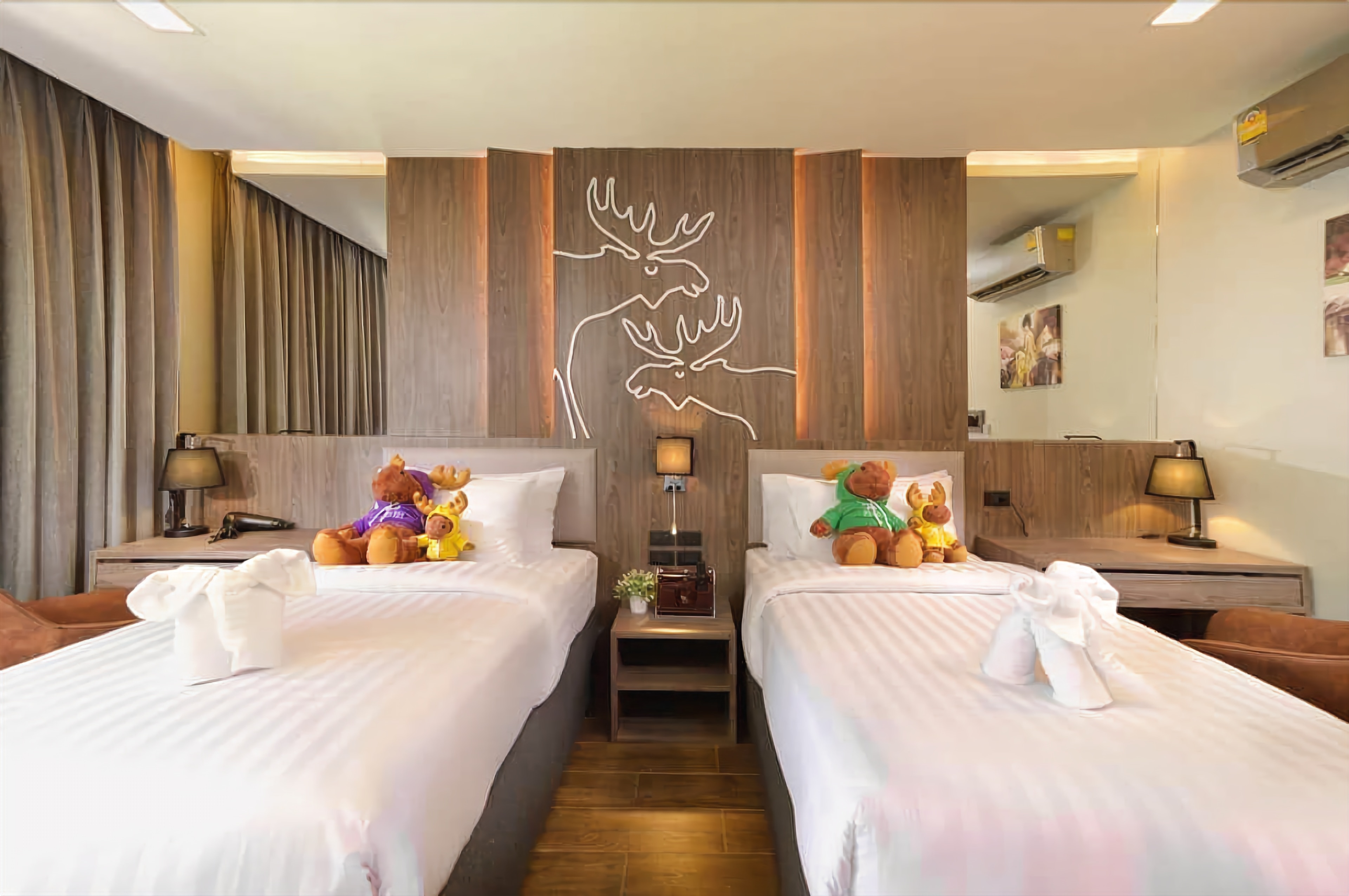 Photo - Moose Hotel Chiangmai