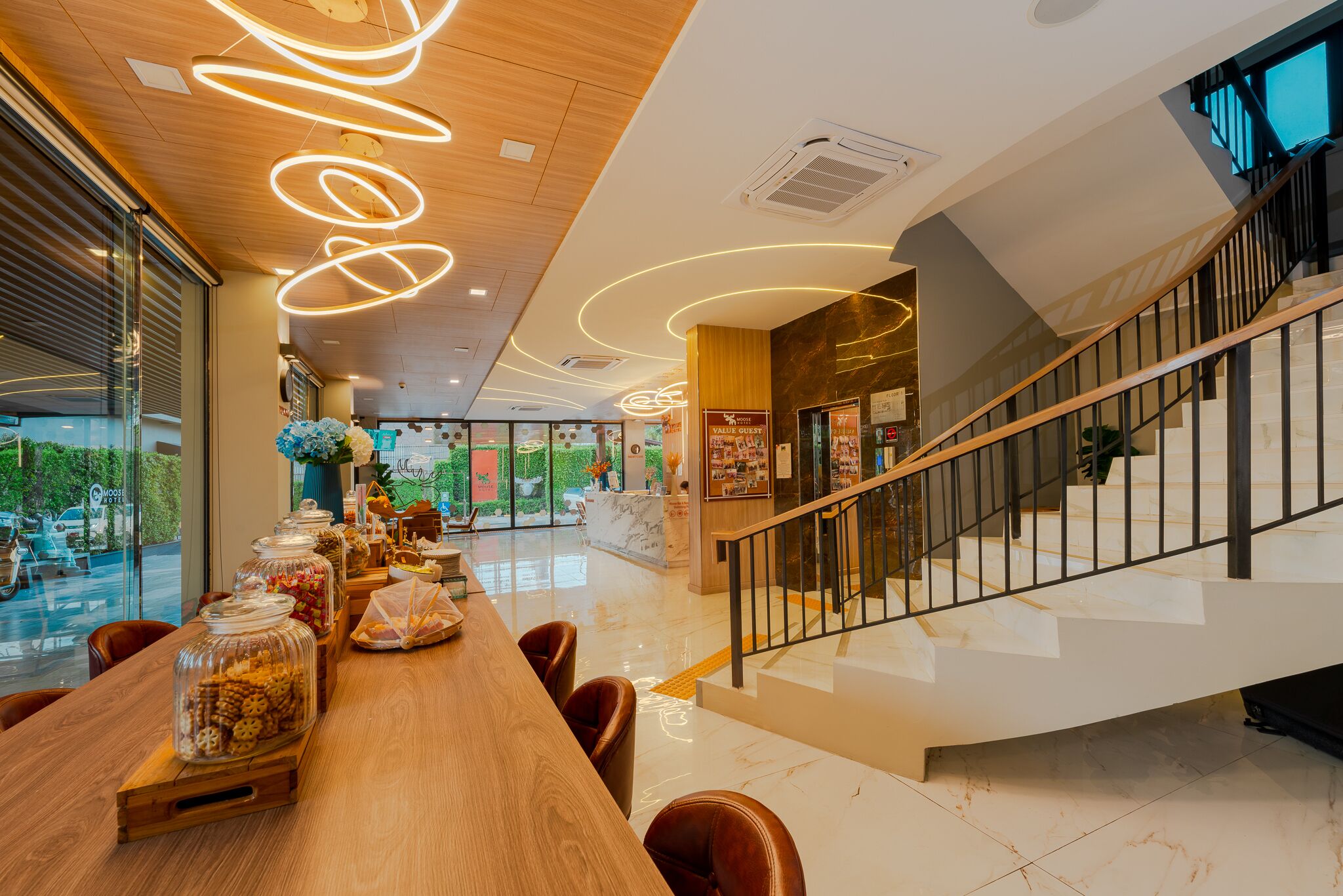 Photo - Moose Hotel Chiangmai