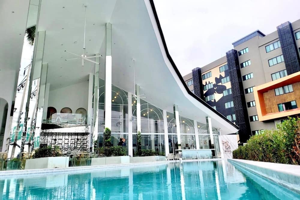Moose Hotel Chiangmai