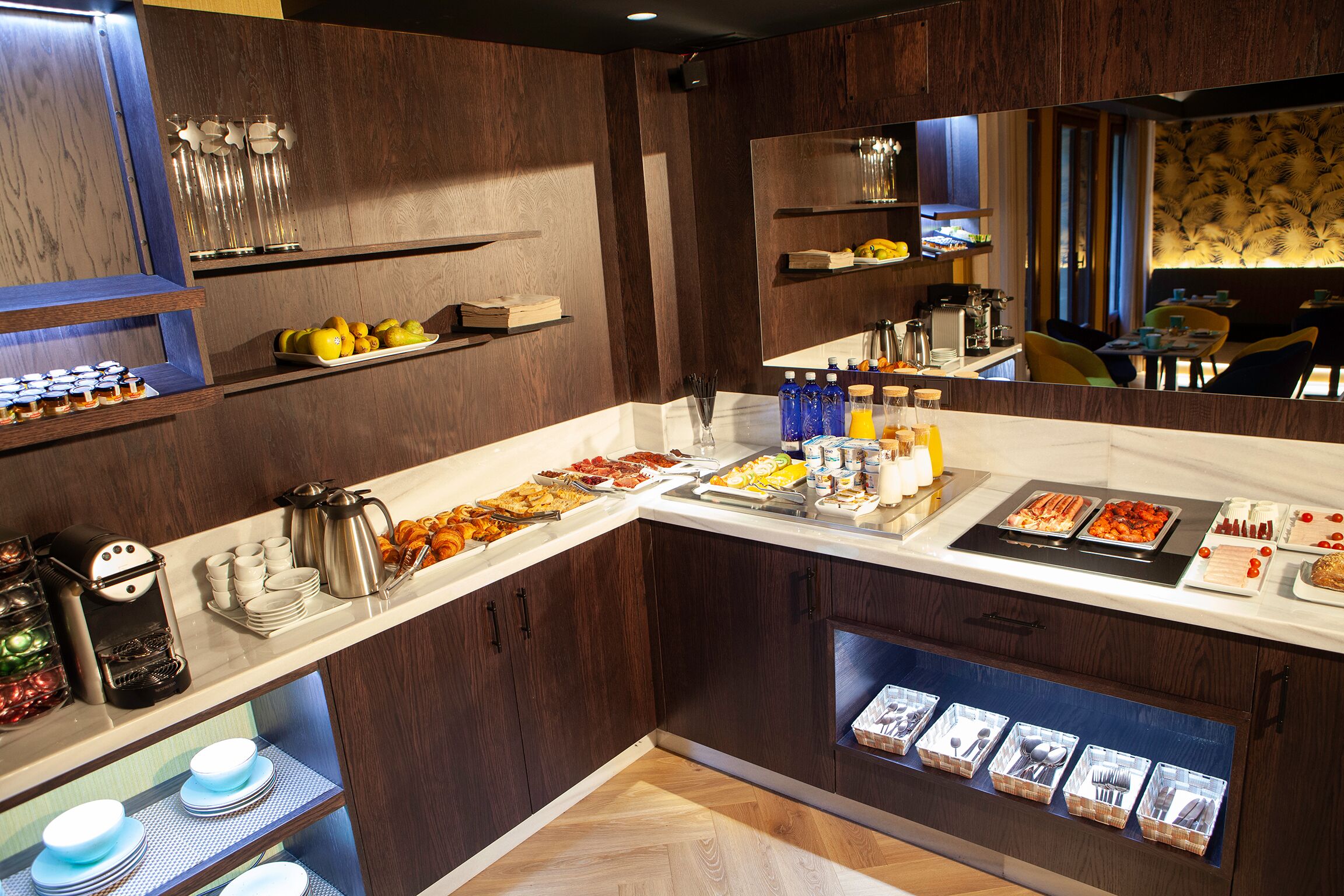 daily buffet breakfast (eur 15 per person)