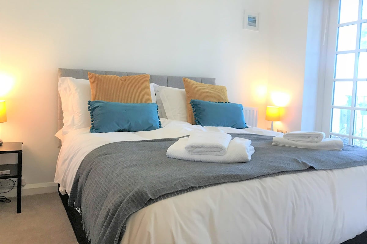 Cottage, Private Bathroom, Park View | 1 bedroom