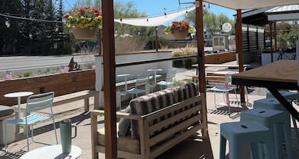 Mellow Moon Lodge
