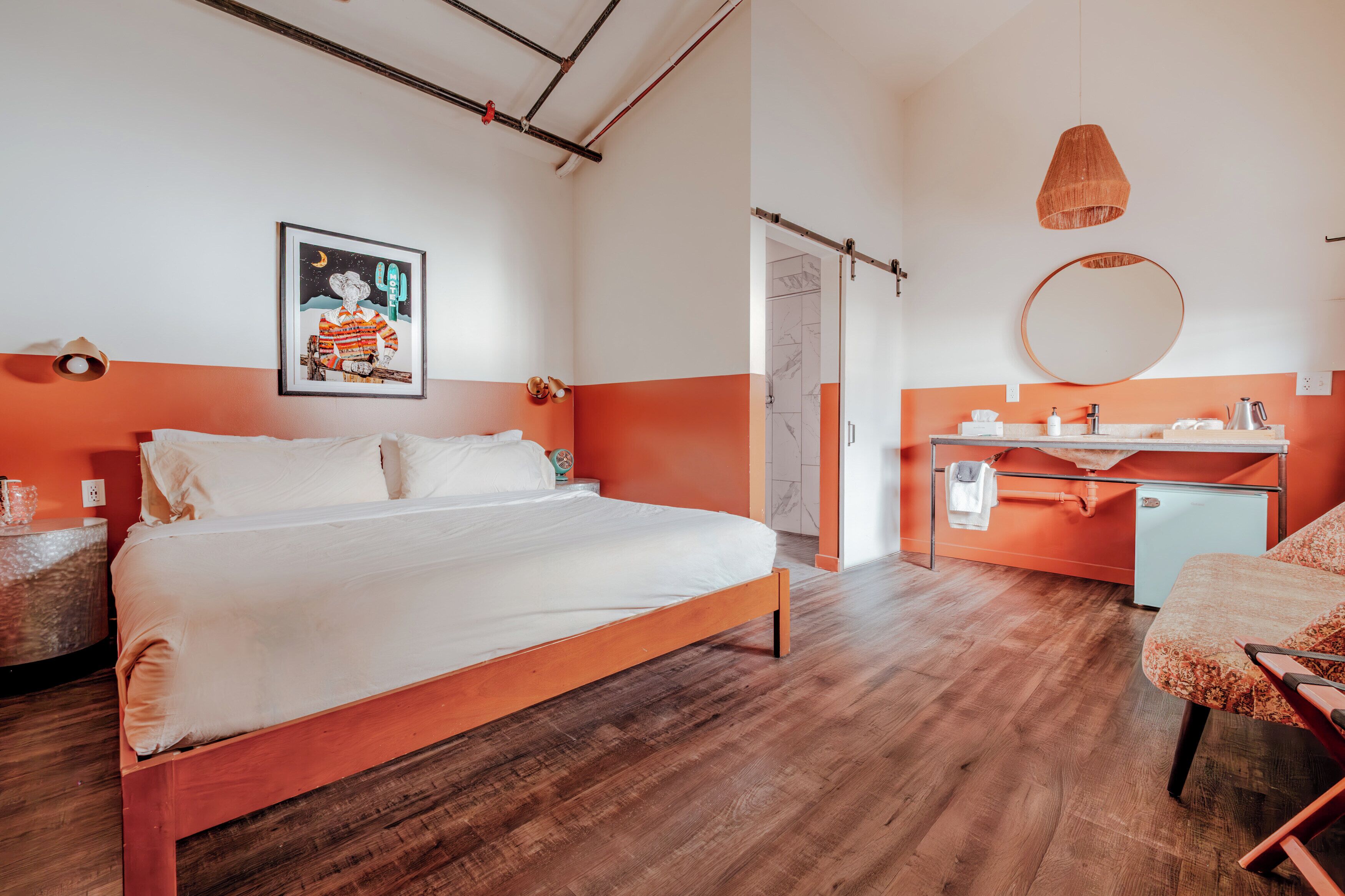 Classic Room | Egyptian cotton sheets, premium bedding, down comforters