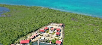 Cindiri Private Island in Belize