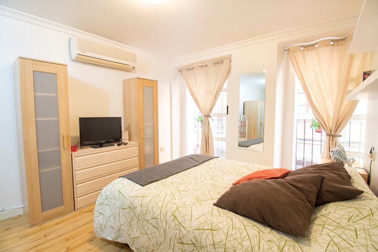 ESTUDIO MUÑOZ #5 EN EL CASCO ANTIGUO Y  A SOLO 5 MINUTOS CAMINANDO A LA PLAYA