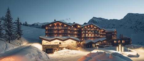 Front of property – evening/night