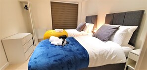 2 chambres, fer et planche Ă repasser, Wi-Fi, draps fournis