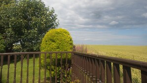 Hill view - Greenacres Holiday Cabins (St. Andrews)