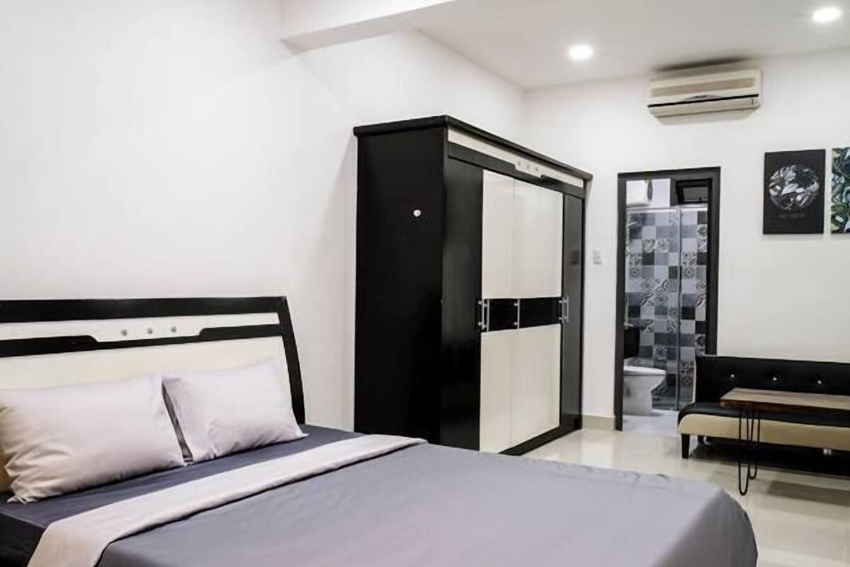 Signature Studio Suite