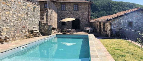 Piscine extérieure