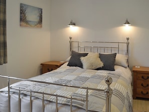1 quarto, Wi-Fi de cortesia, roupa de cama