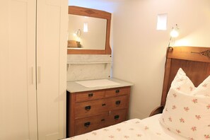1 bedroom, desk, iron/ironing board, travel cot