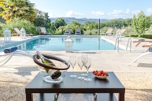 Pool - Renaissance Villa with Pool in the Vineyards in Lucca (Gattaiola)
