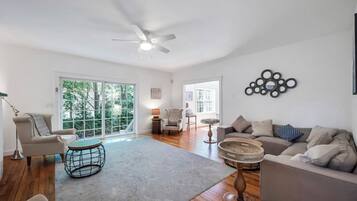 Smart TV, fireplace, table football, ping pong