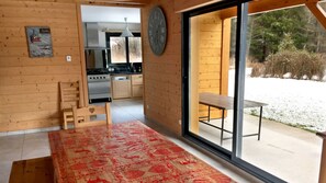 تناول الطعام