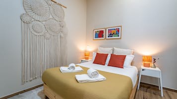 Fer et planche Ă repasser, Wi-Fi gratuit, draps fournis