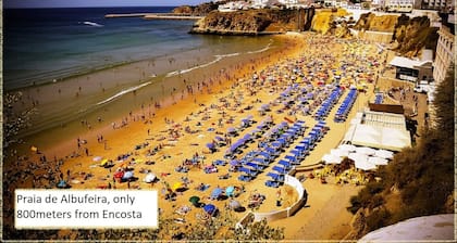 T1 +1 Wohnung, renoviert, schöne Aussicht auf das Meer und den Hafen, WiFi & A / C