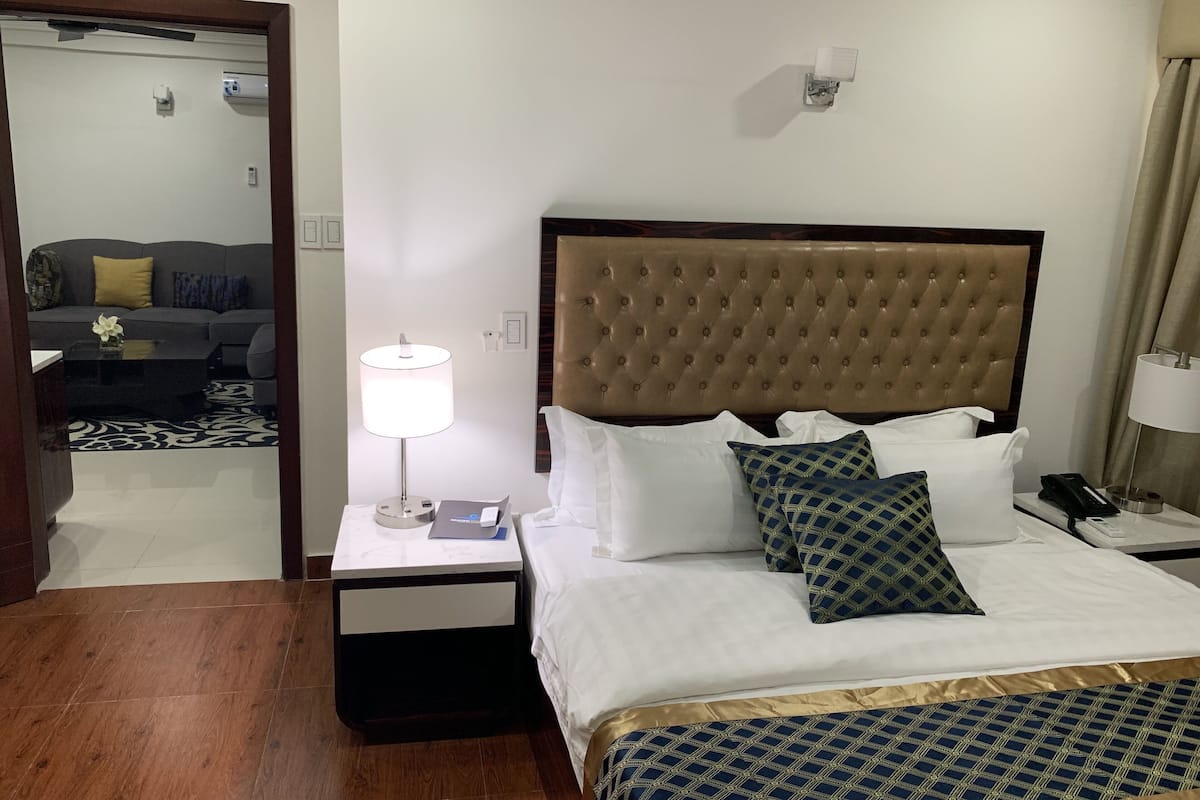 9 slaapkamers, luxe beddengoed, donsdekens
