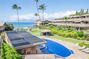 Outdoor pool - Kahana Sunset E7 (Lahaina)