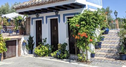 LANDHAUS DER TRADITIONELLEN ARCHITEKTUR