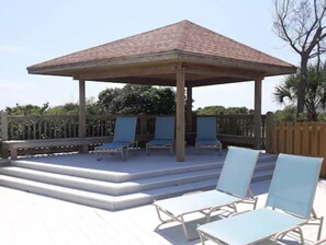 Gazebo - Surf Suites (Wrightsville Beach)