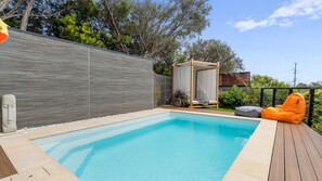 A heated pool - Empyrean By The Sea - Pool with a view (RYE)