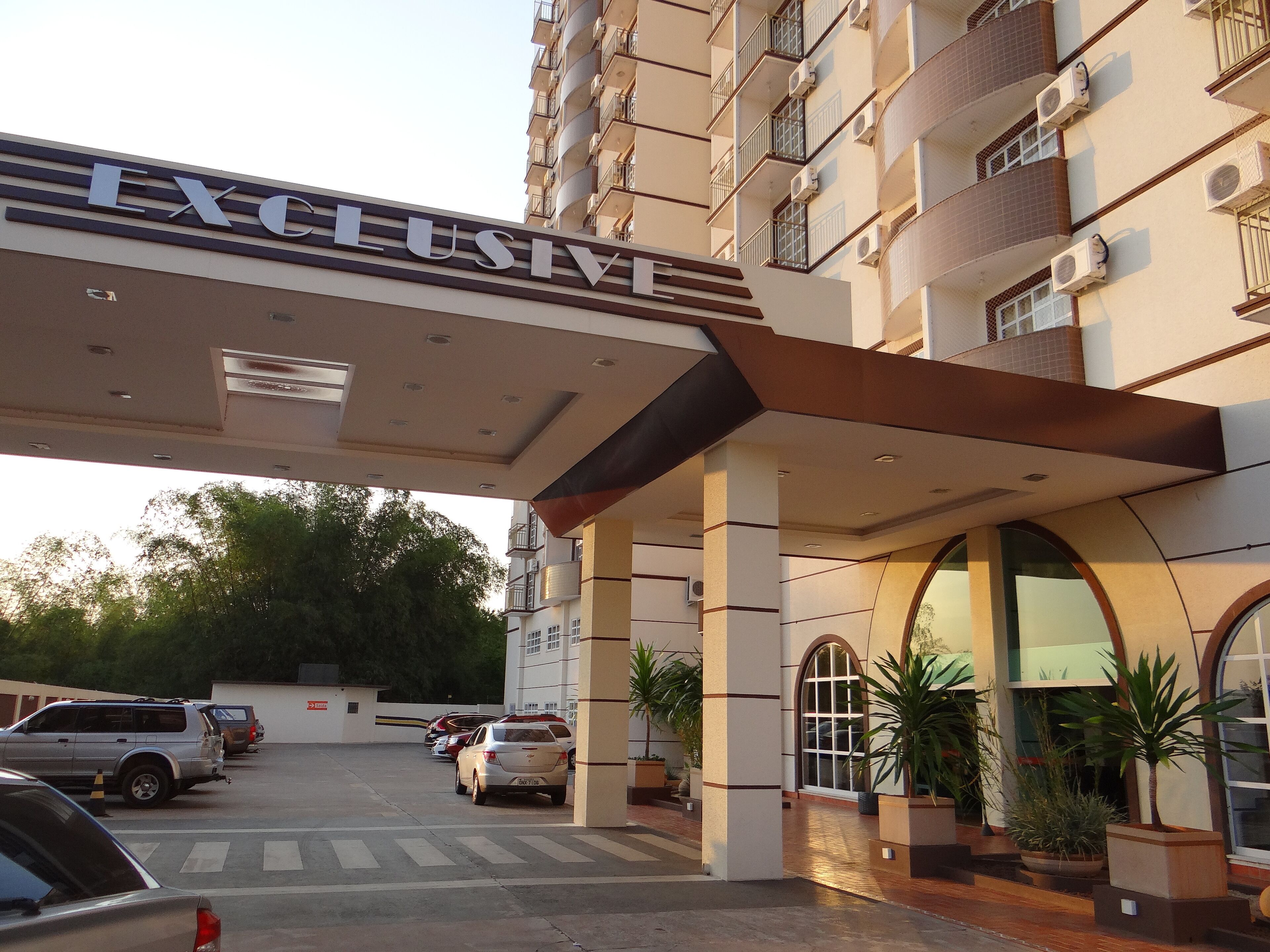 Diroma Exclusive / NEW CALDAS GO