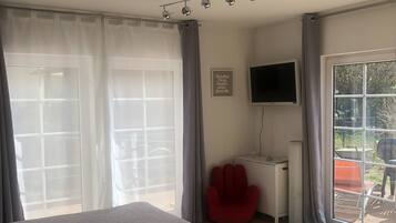 2 Schlafzimmer, Bügeleisen/Bügelbrett, Reisekinderbett, kostenloses WLAN