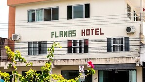 Unclassified image, 4 of 11, button - Hotel Planas (Itajai)