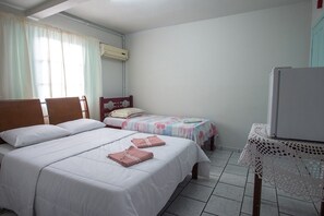 Wifi gratis y ropa de cama